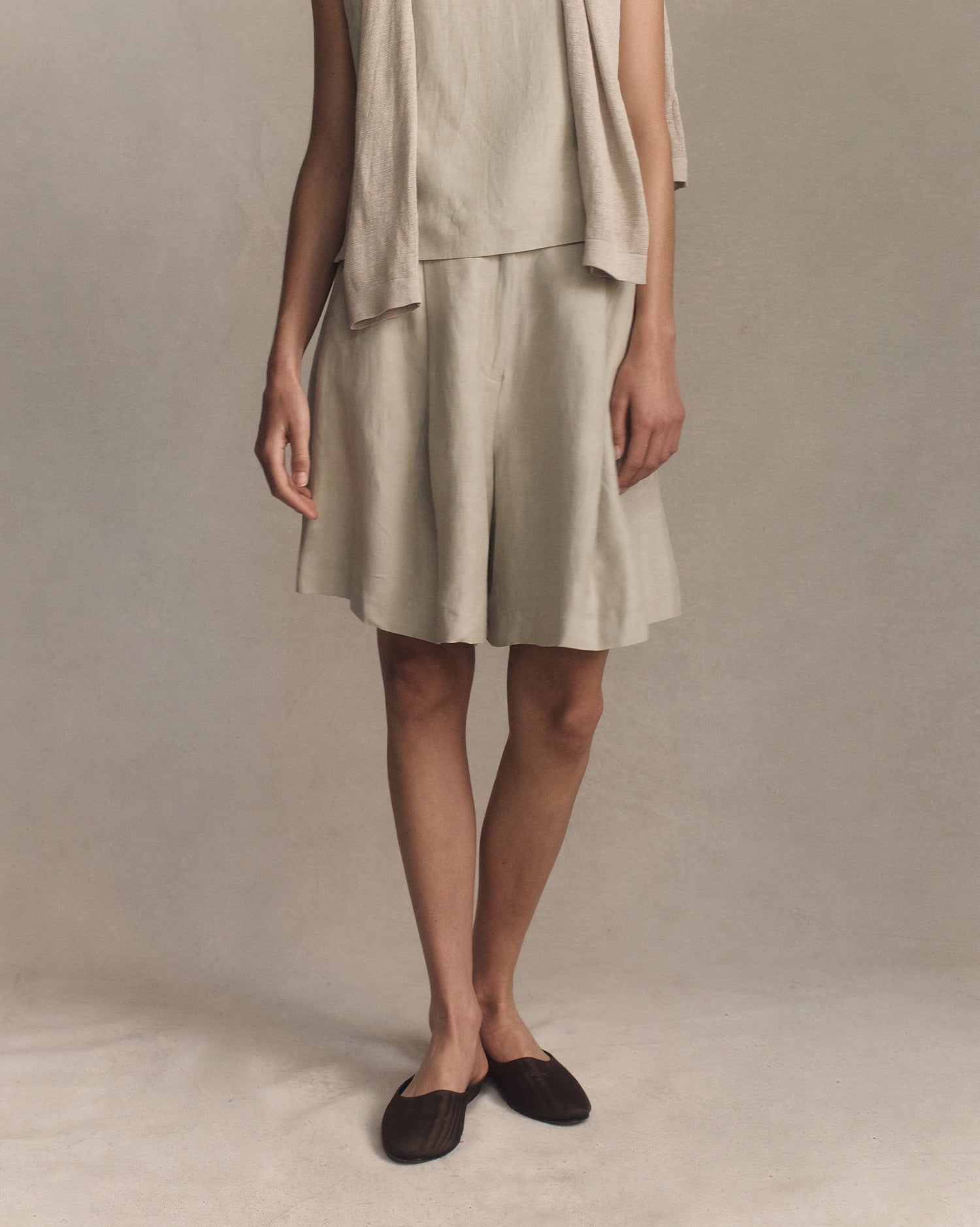 Colette Shorts - Greige