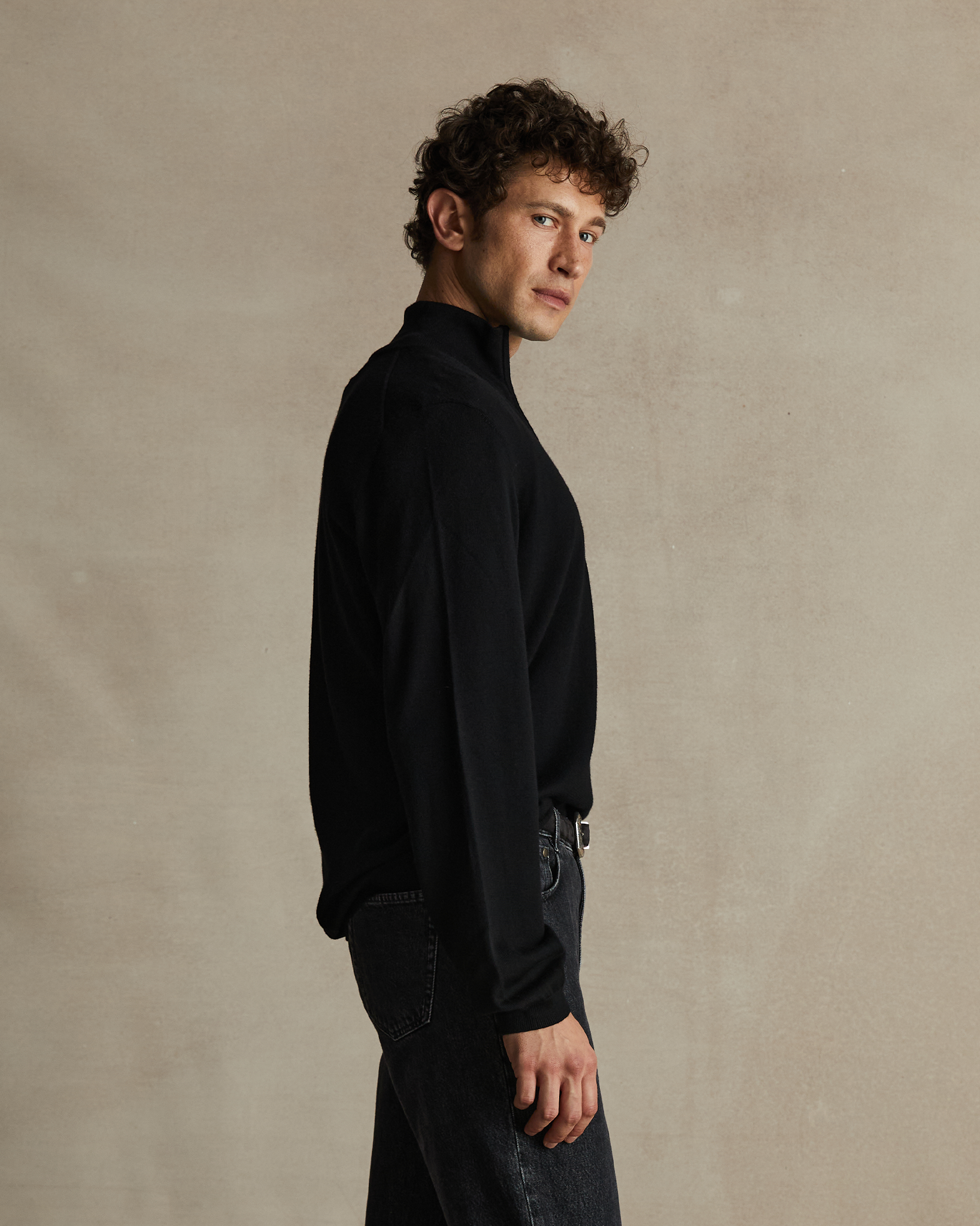 Merino Quarter Zip - Black | P Johnson