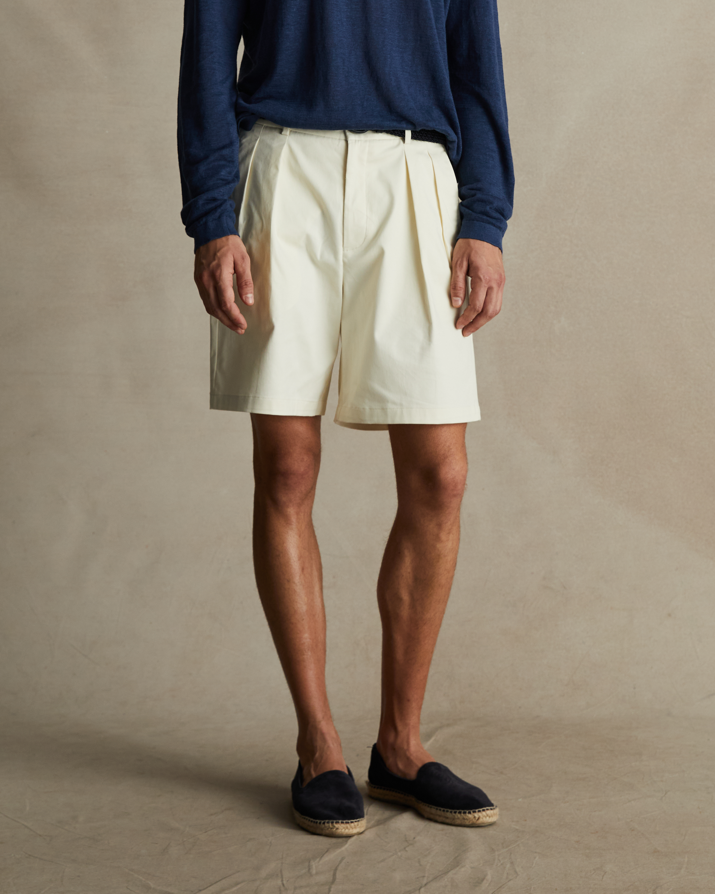 Double Pleated Chino Shorts - Off White