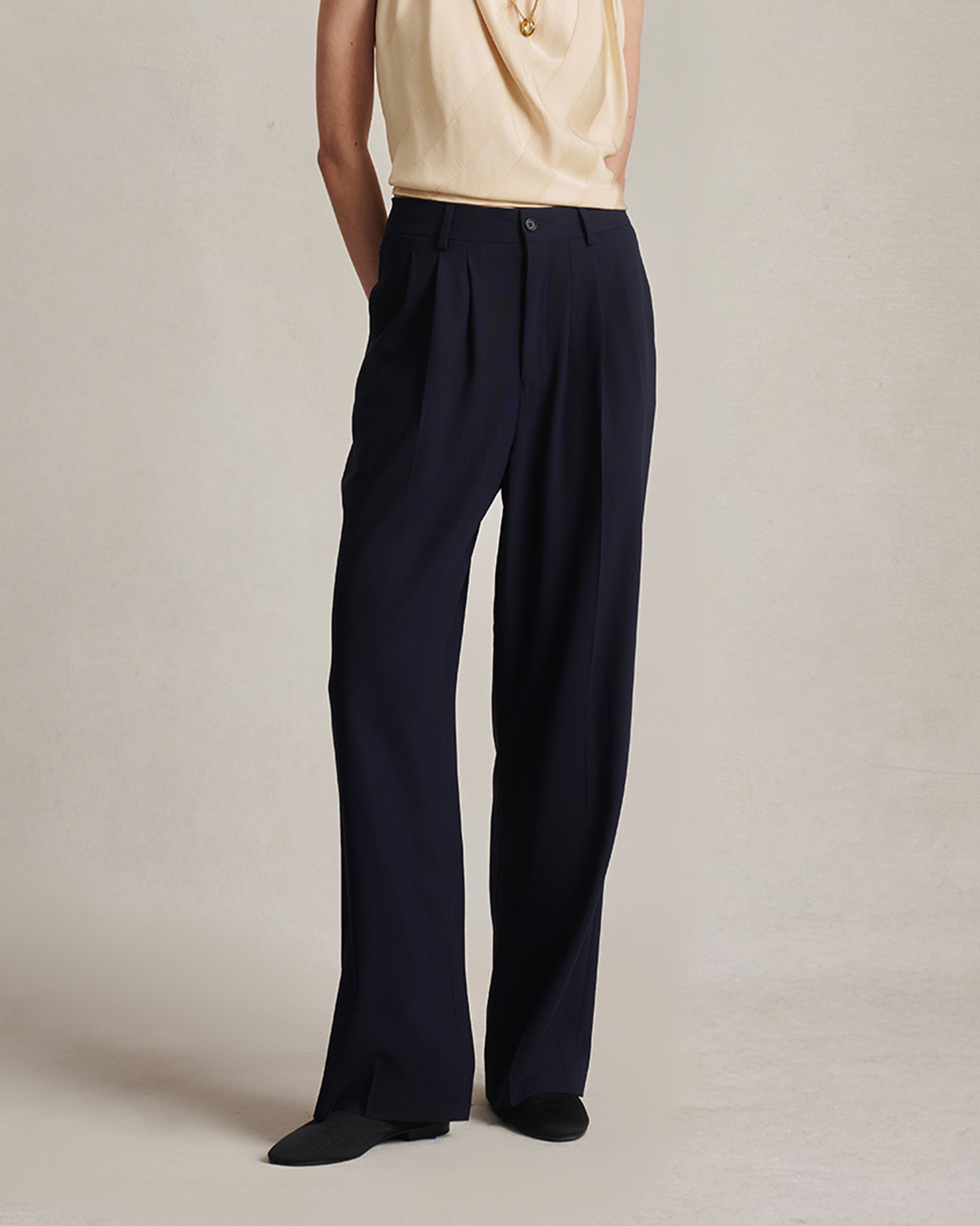 Ava Pleated Trouser - Navy