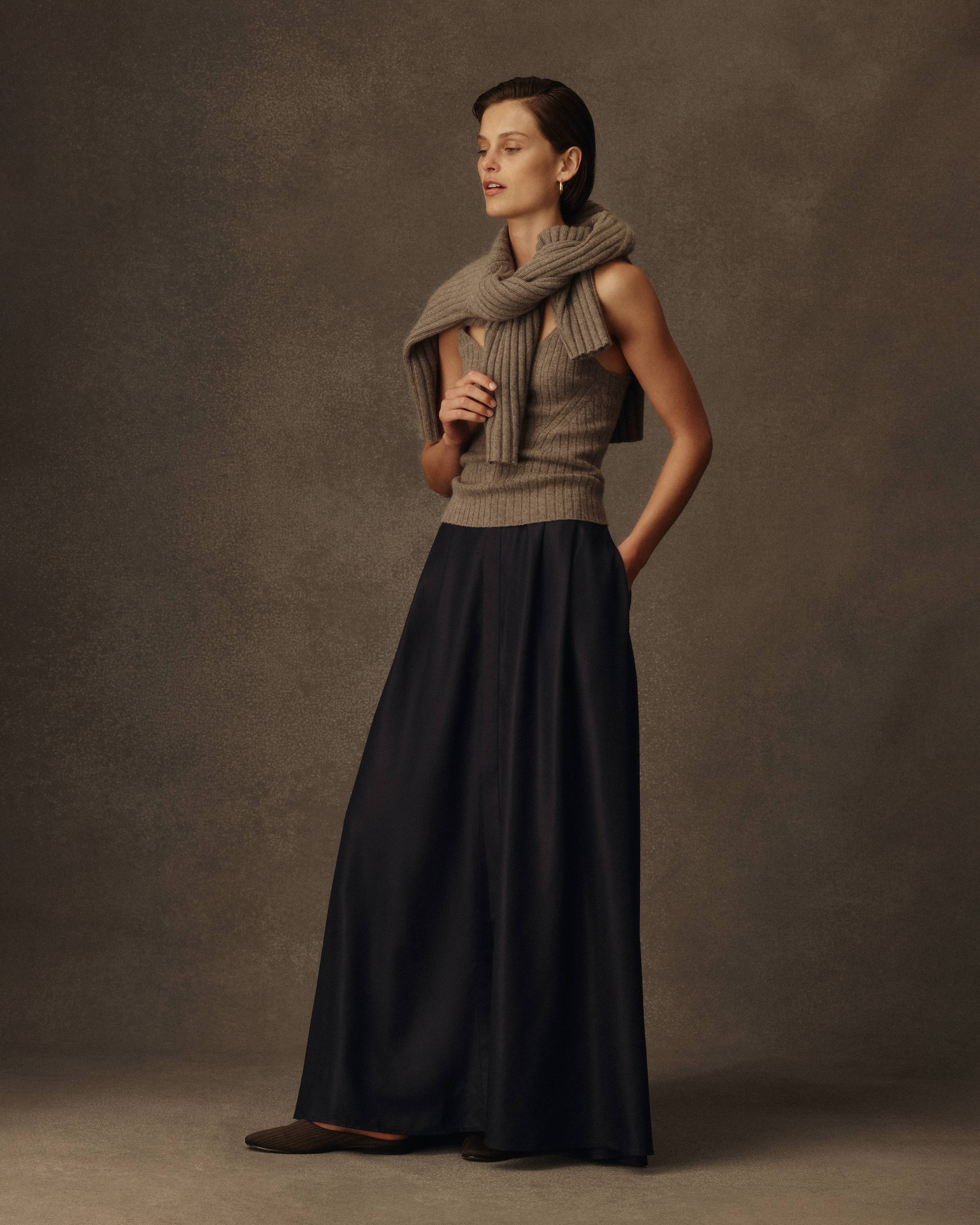 Kahlo Skirt - Navy Dupioni