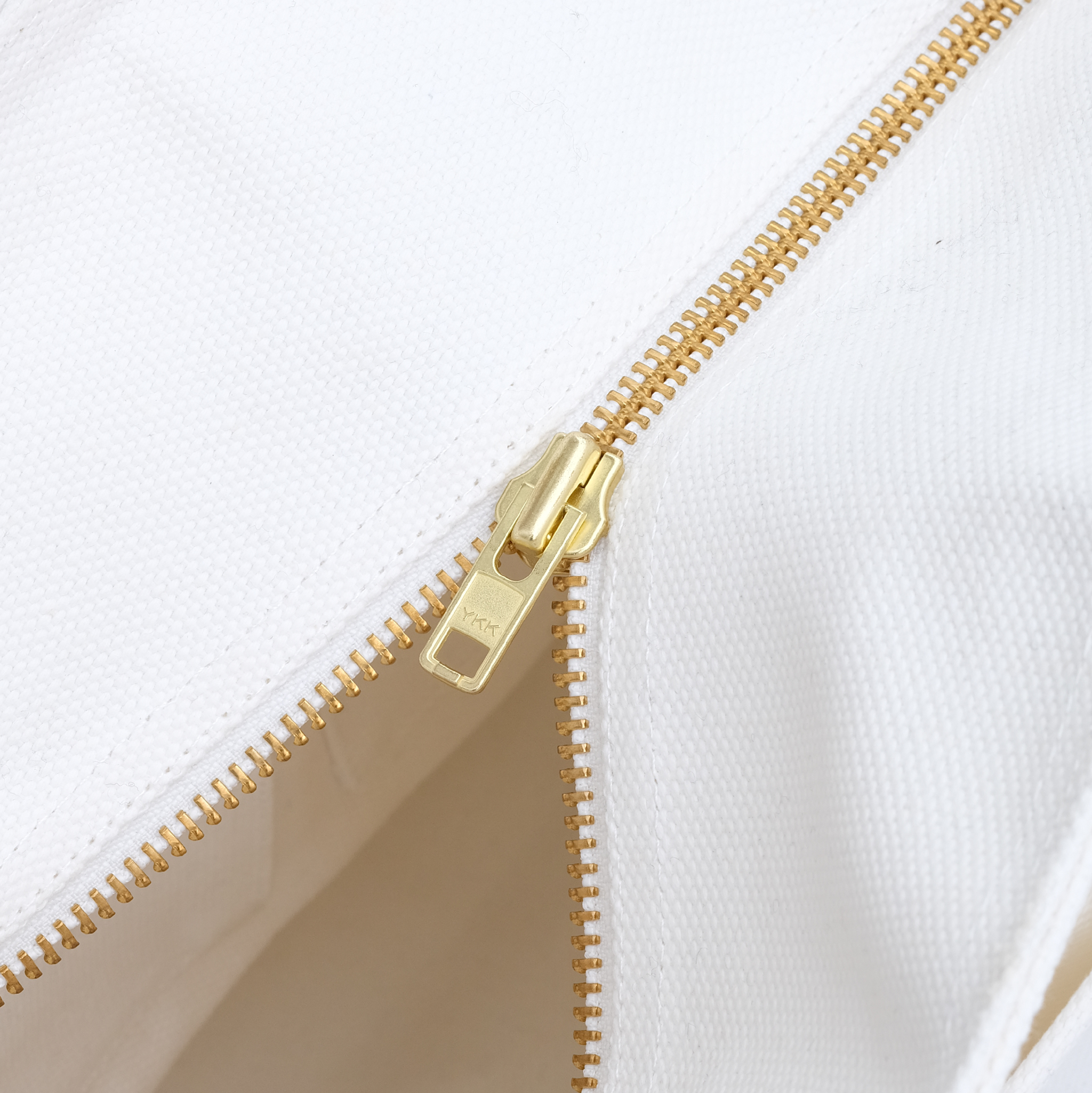 P.Johnson Canvas Tote Bag | P Johnson