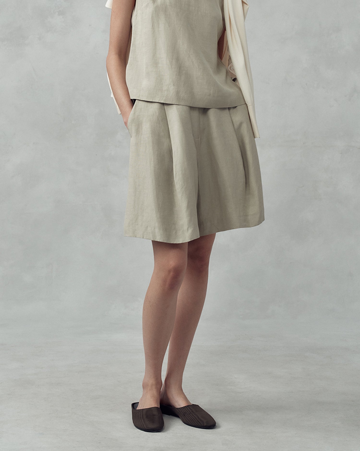 Colette Shorts - Greige | P Johnson