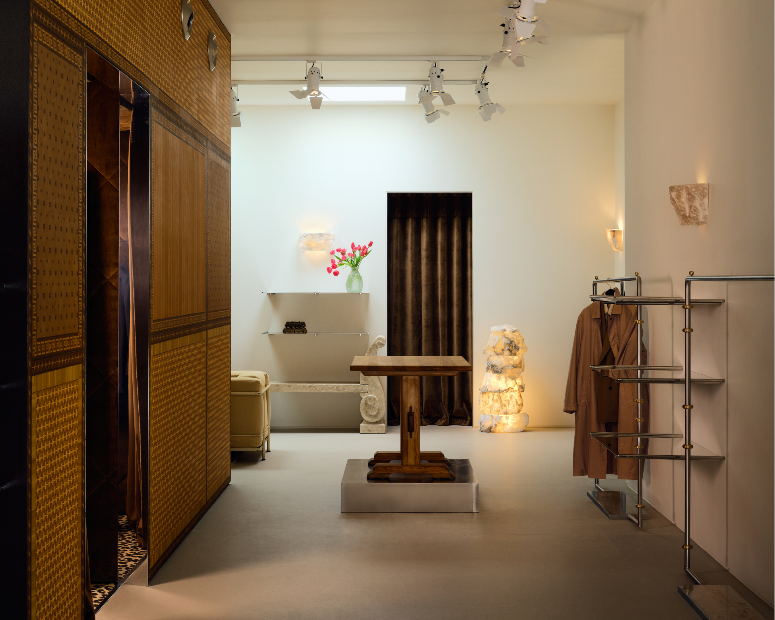 Showroom image 6