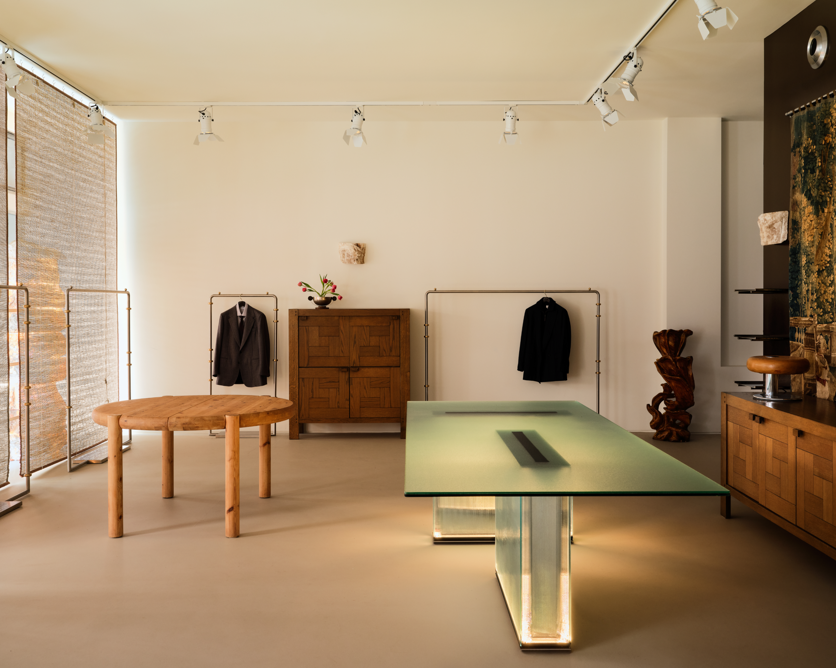 Showroom image 2