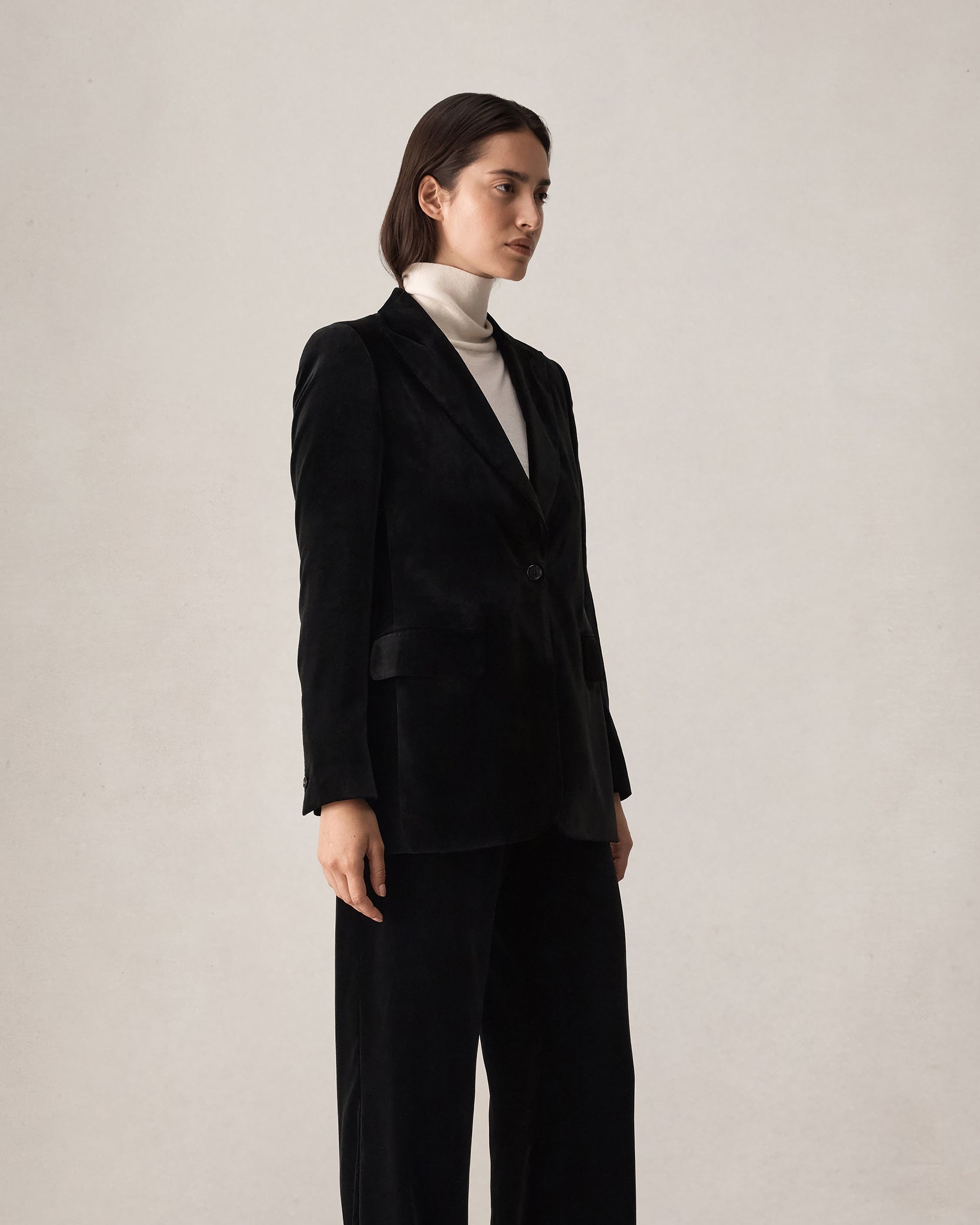 Georgia Blazer - Black Velvet