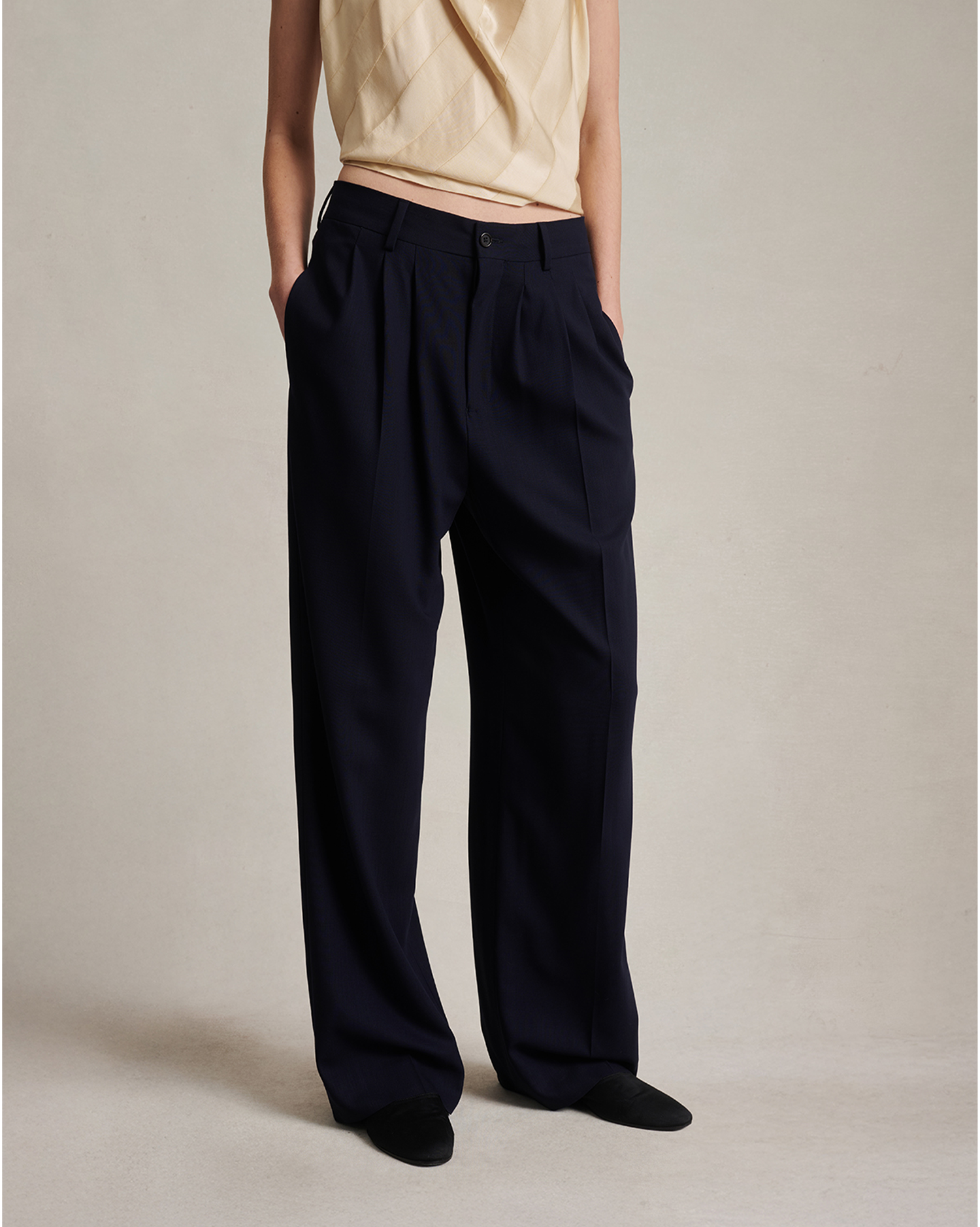 Ava Pleated Trouser - Navy