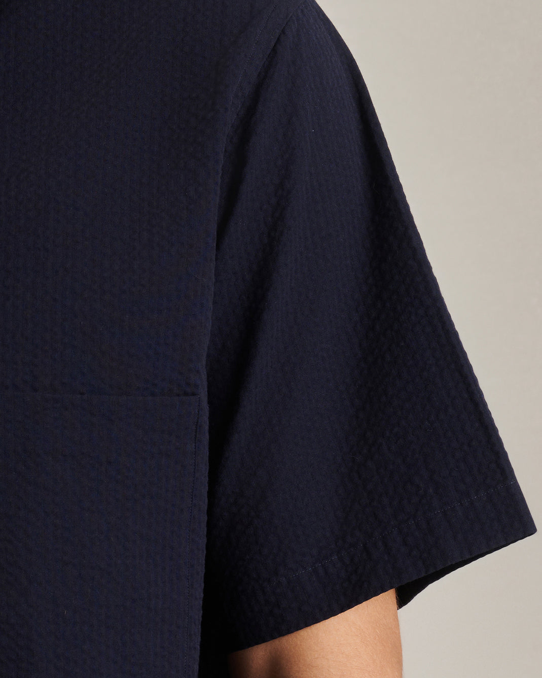 Resort Shirt I - Navy Wide Seersucker