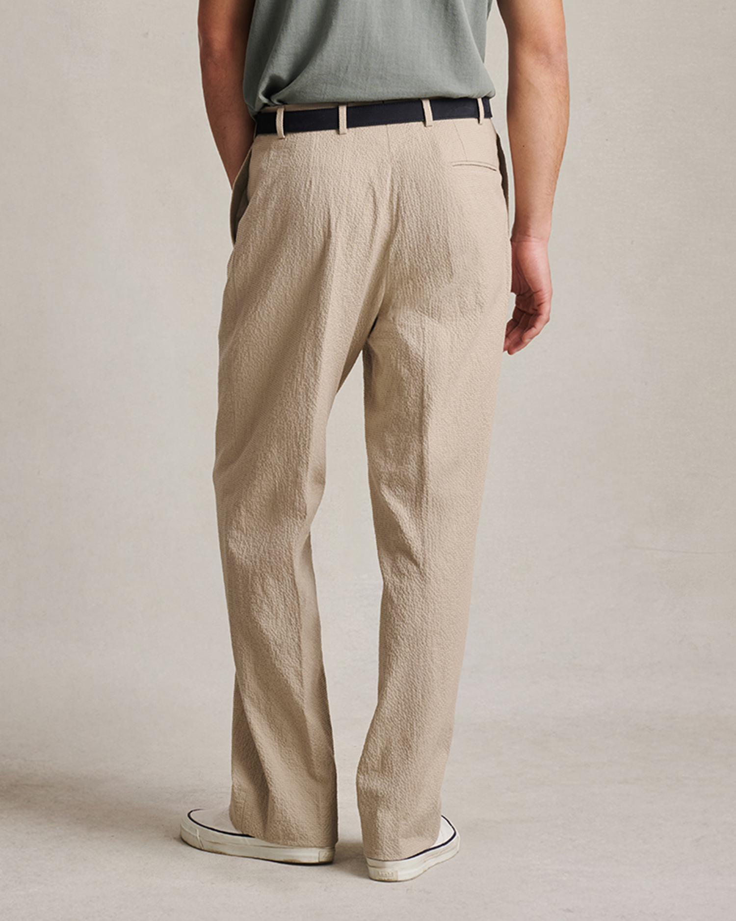Double Pleated Trousers - Taupe Seersucker