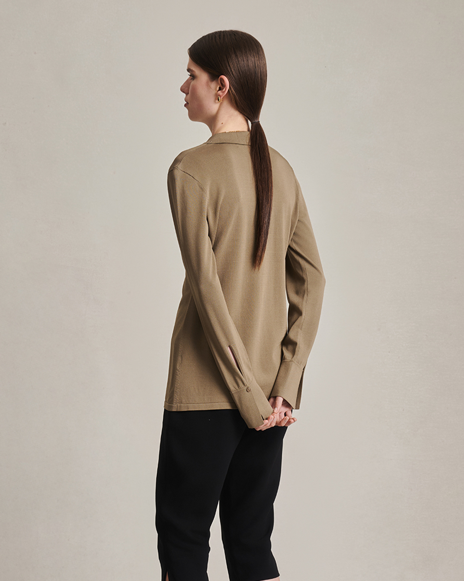 Natalie Knit Shirt - Taupe